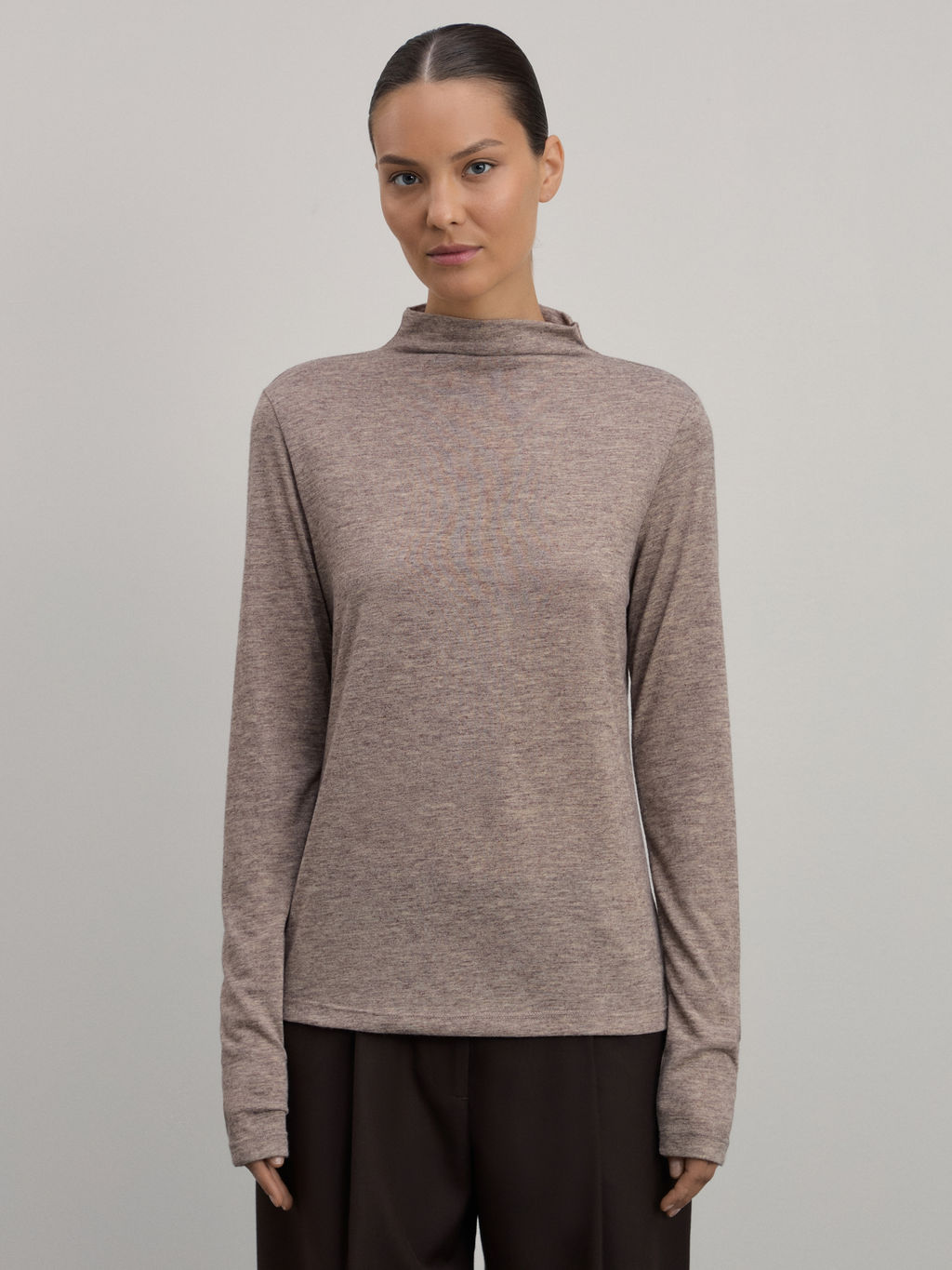 Джемпер из вискозы с воротником стойкой / Zarina  фото 3