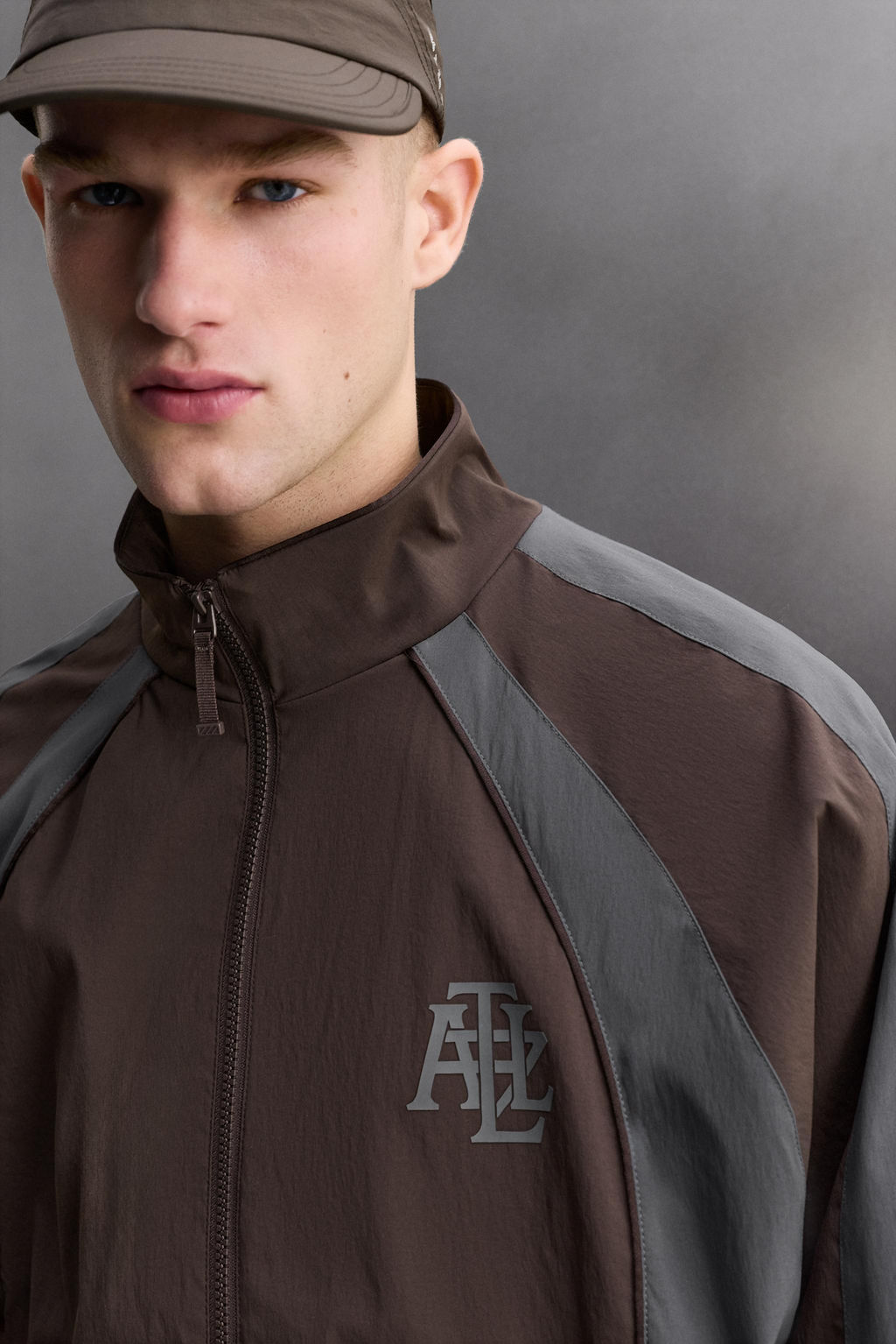 COLOUR BLOCK FOOTBALL TECHNICAL JACKET - Zara фото 5