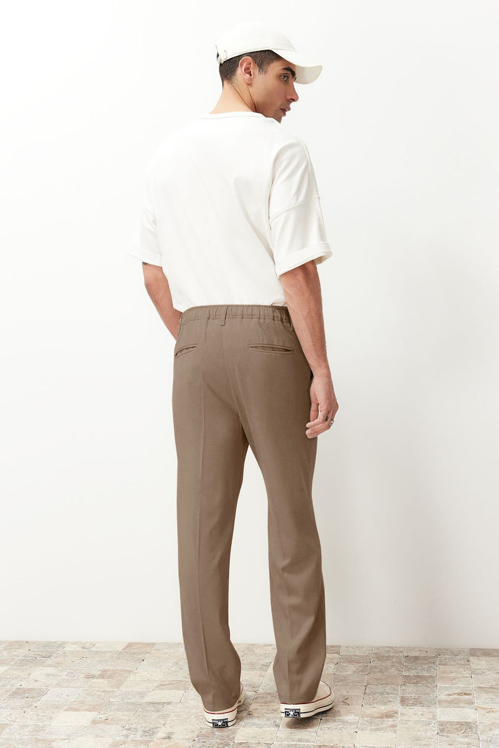Bej Pileli Klasik Baggy Fit Kumas Pantolon TMNSS24PL00024