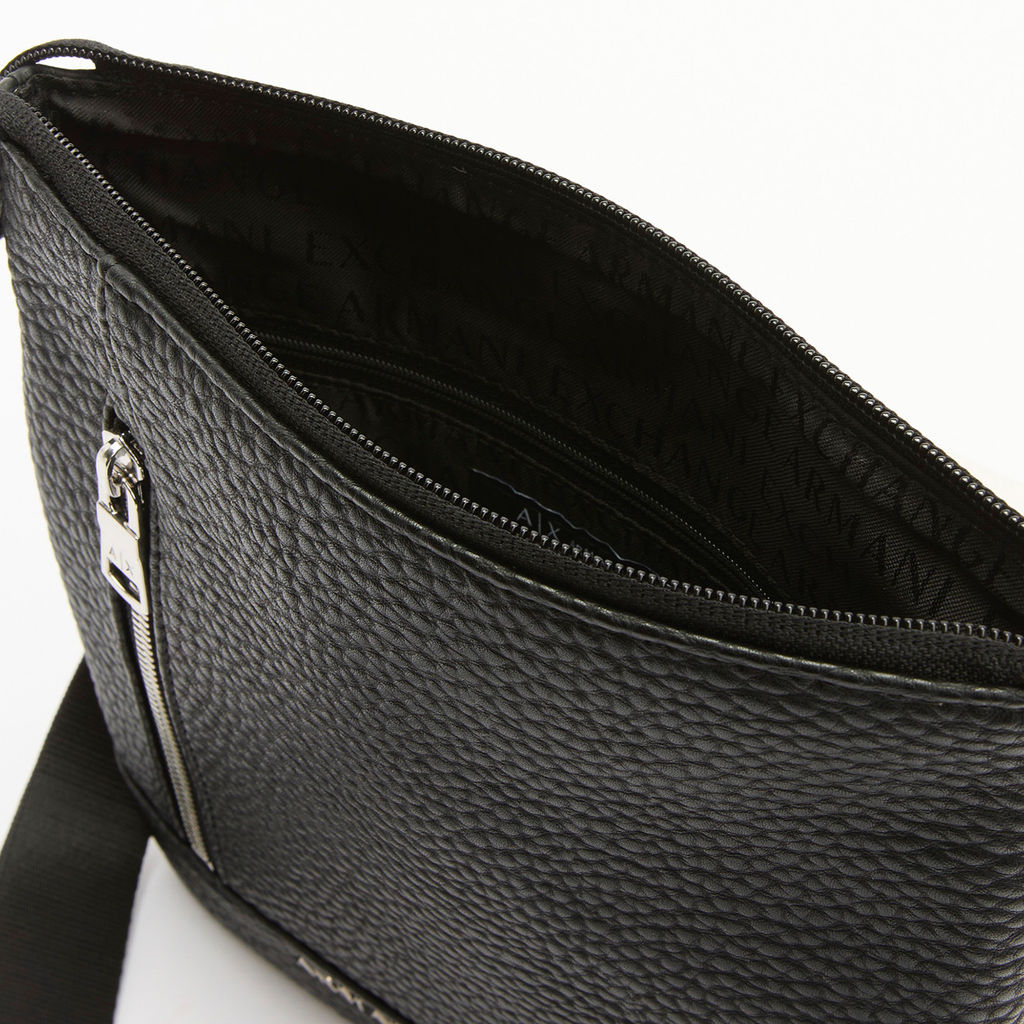 Сумка через плечо ARMANI EXCHANGE CAPRI