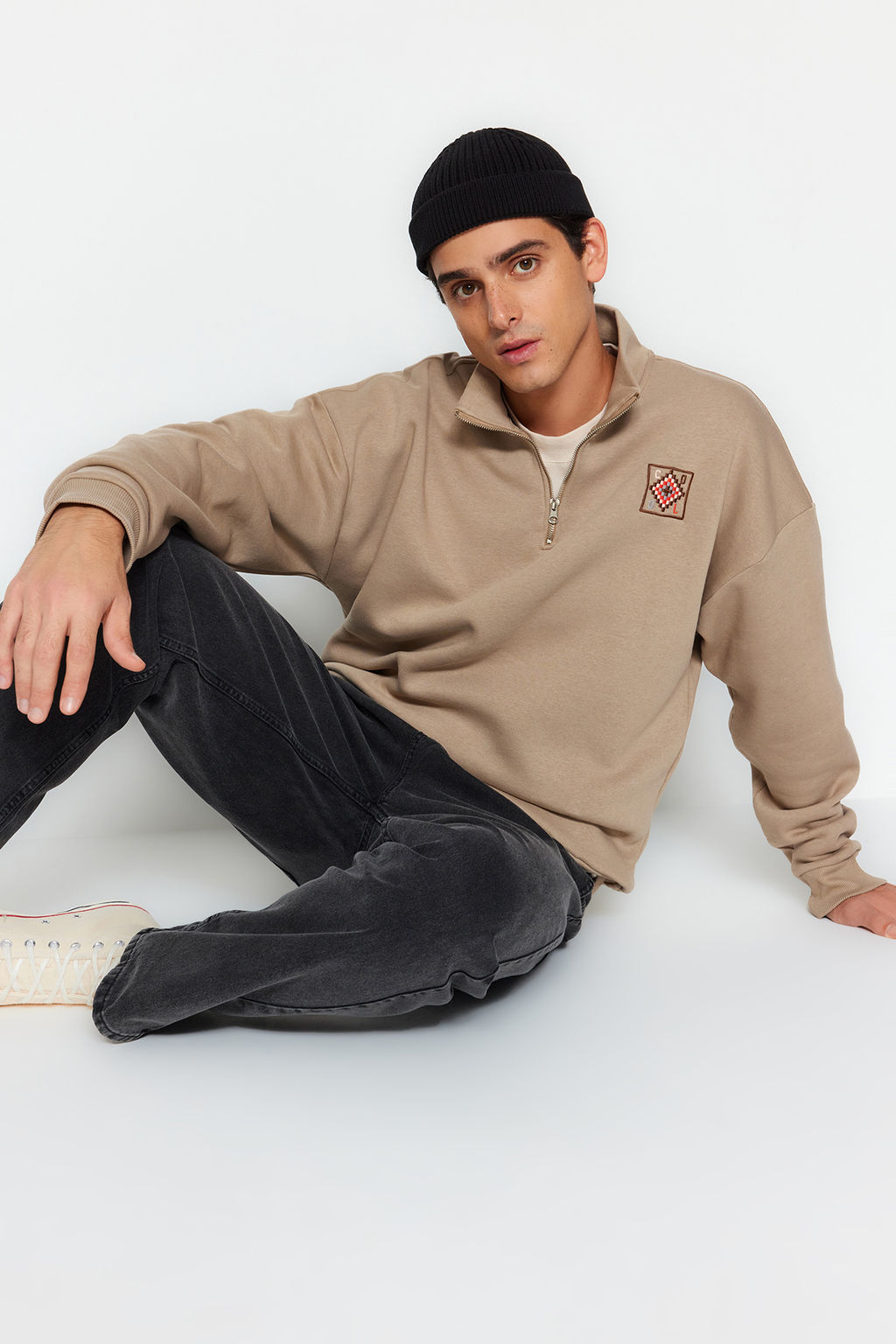 TRENDYOL MAN Vizon Oversize/Genis Kesim Fermuarl? Nak?s Detayl? Ici Polar/S?cak Tutan Sweatshirt TMNAW24SW00132 - Trendyolmilla фото 3