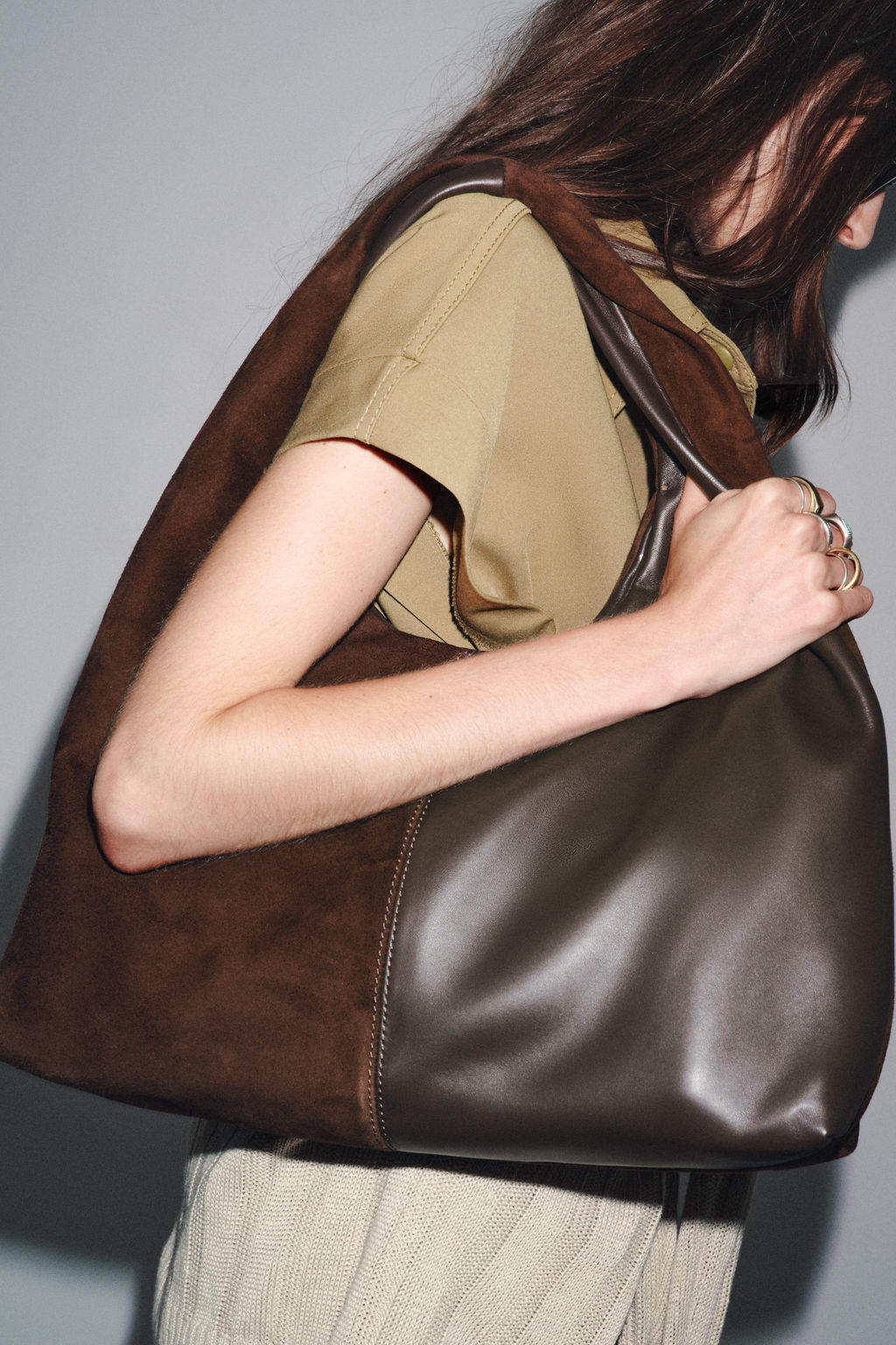 CONTRAST LEATHER SHOULDER BAG - Zara фото 2
