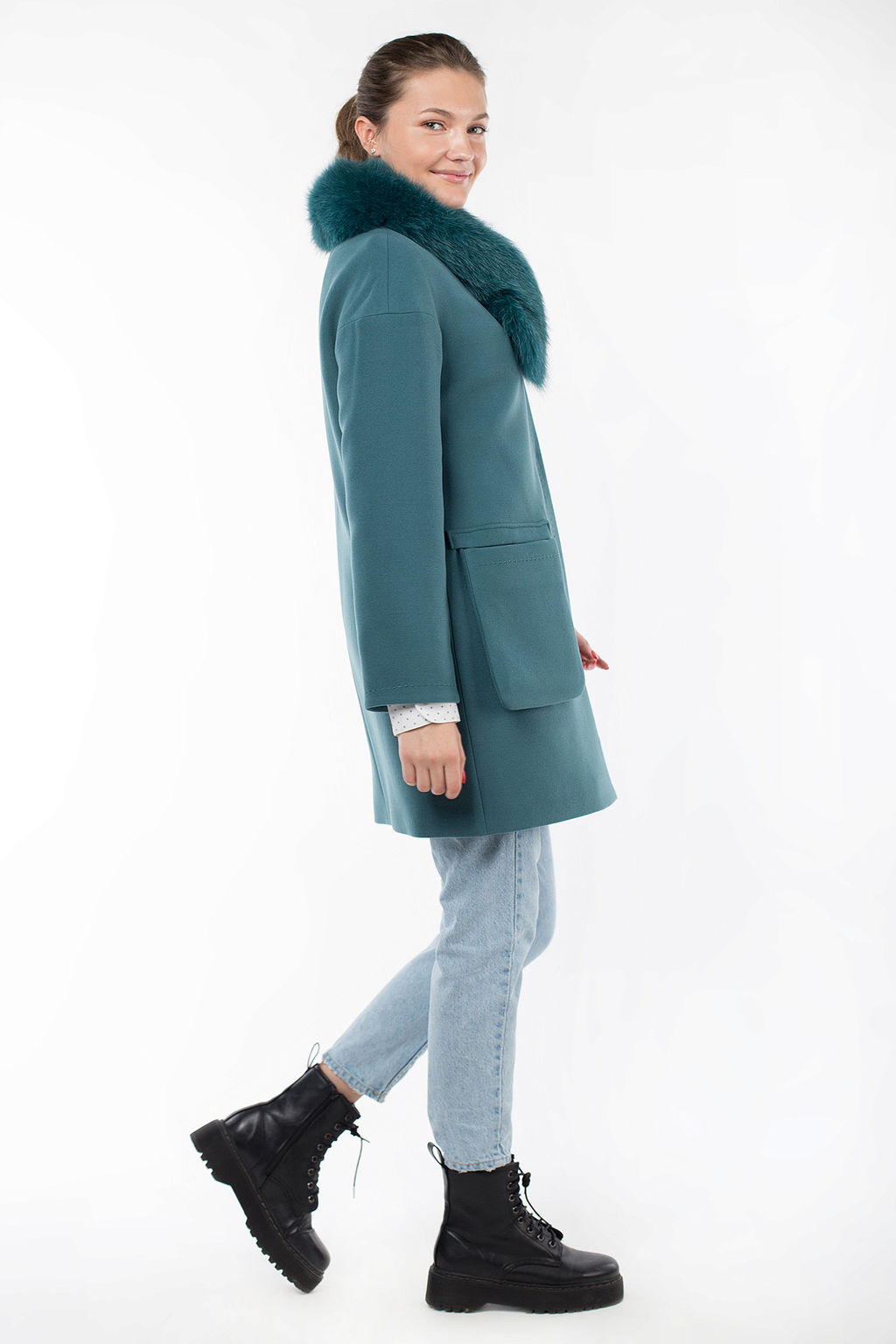 Мех натуральный (песец) Пальто женское утепленное - El podio фото 2