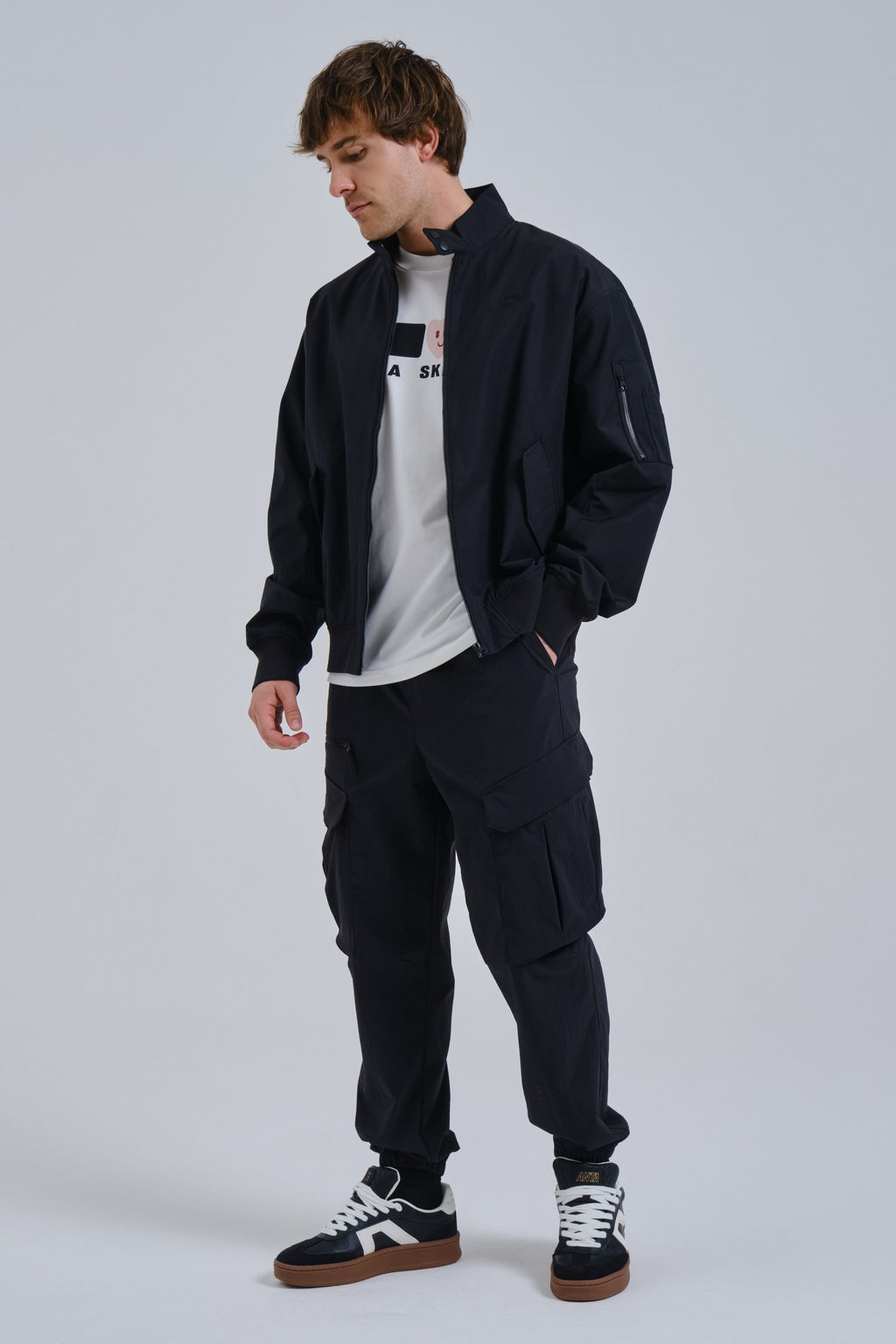 Ветровка Черный