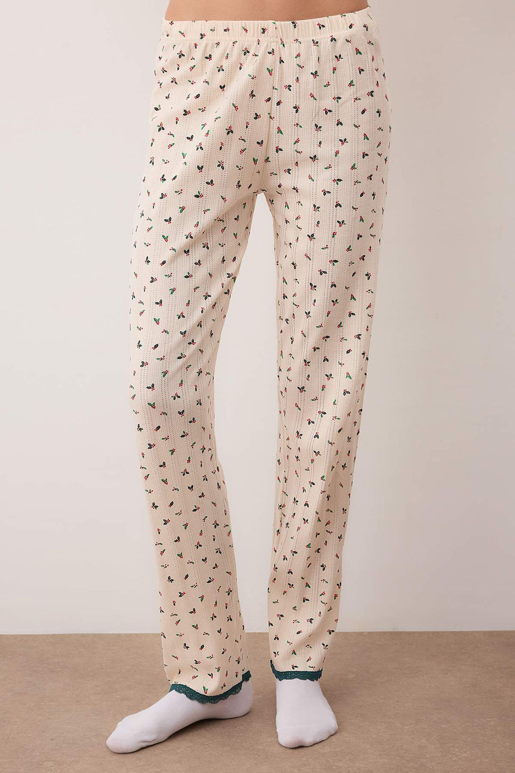 Ekru %100 Pamuk Cicekli Dantel Detayl? Fitilli/Pointel Orme Pijama Tak?m? THMAW26PT00207 - Trendyolmilla фото 4