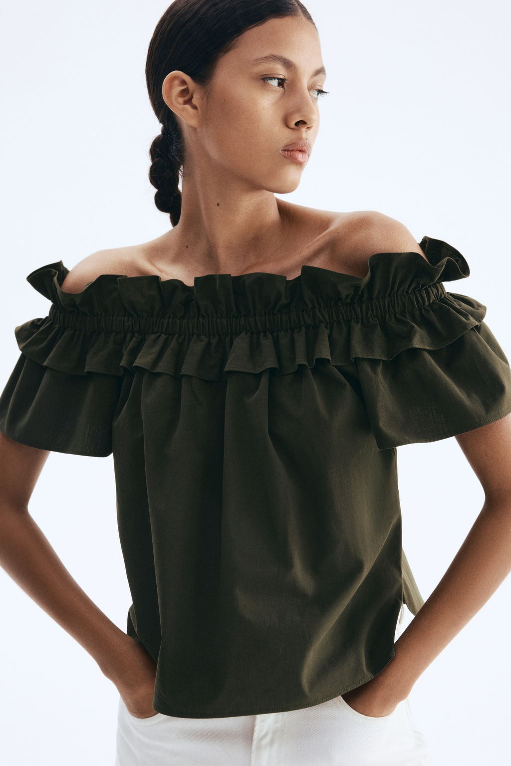Blusa off-the-shoulder con escote de volante - H&m фото 4