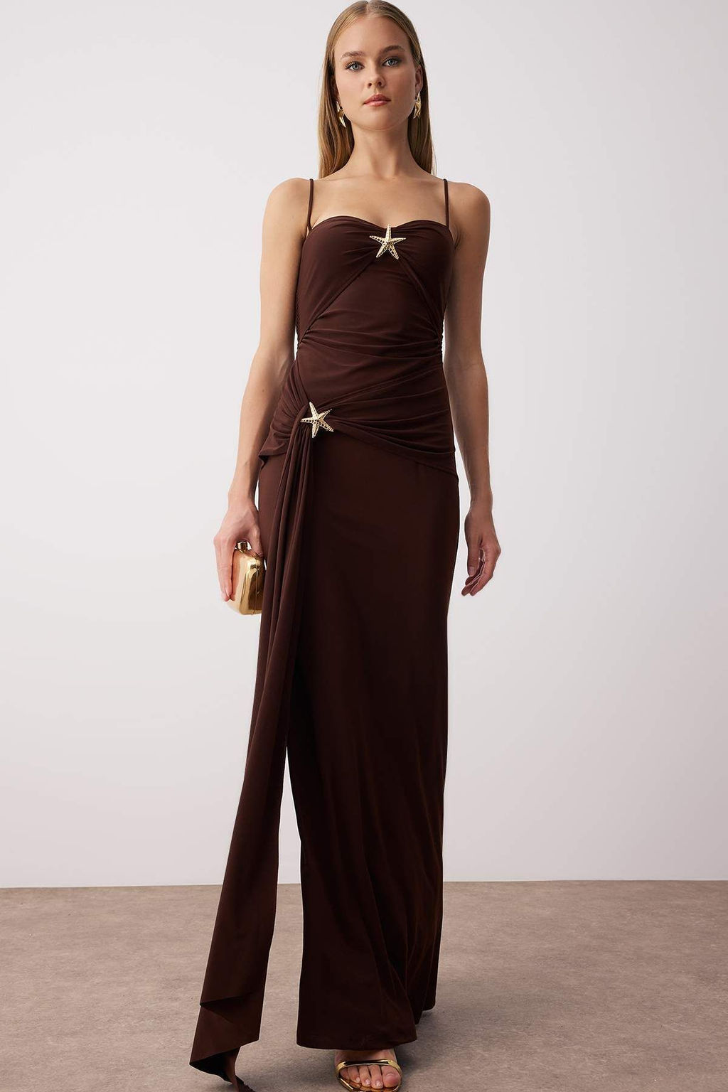 Trendyolmilla Siyah Vucuda Oturan Aksesuar Detayl? Orme Maxi Abiye & Mezuniyet Elbisesi TPRSS25AE00182 фото 10