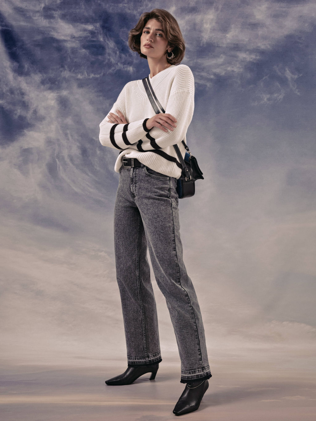 CONTE CON-681 Джинсы wide leg оксидной варки с необработанным краем washed black