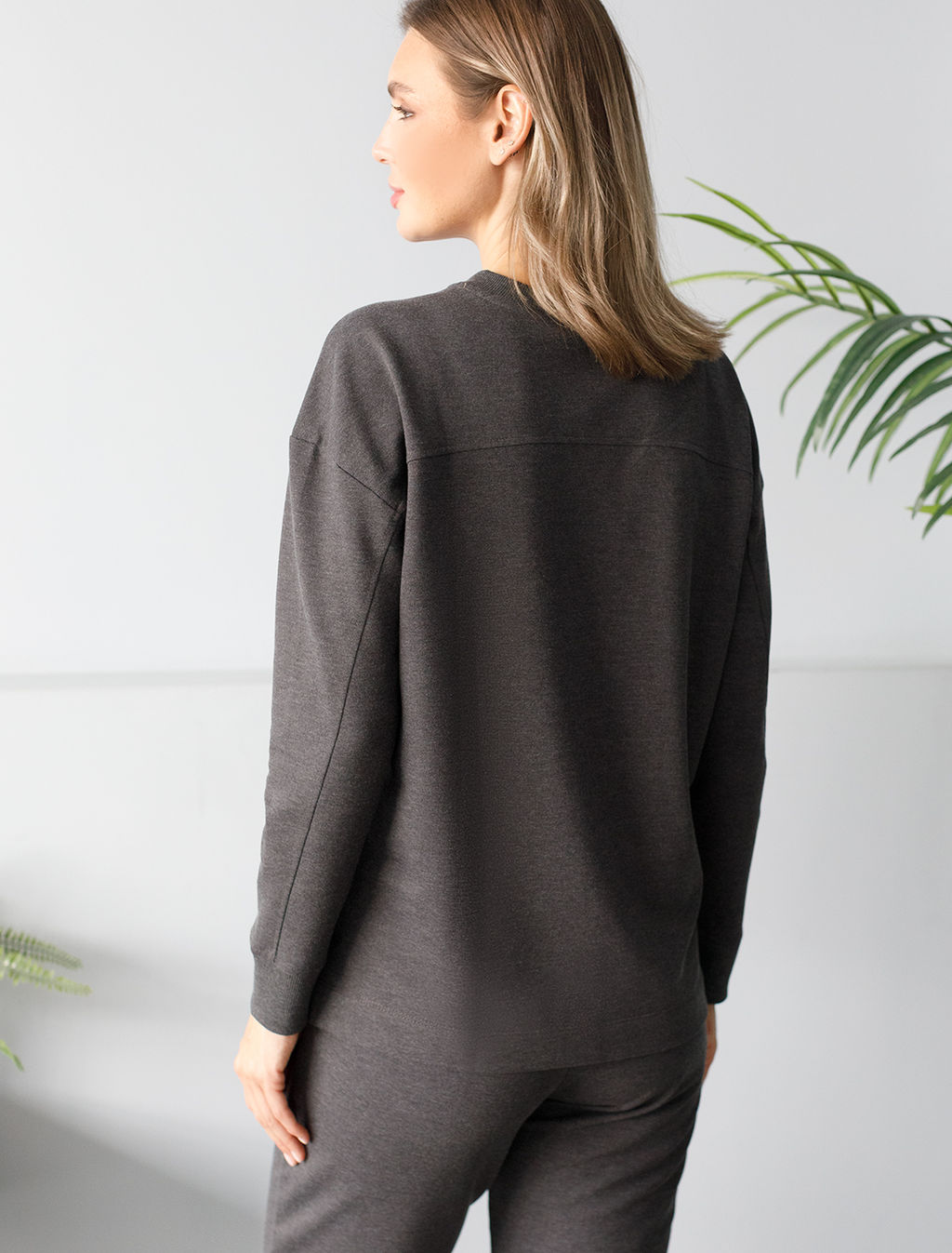 Джемпер из облегченного футера с эластаном - Vilatte фото 4