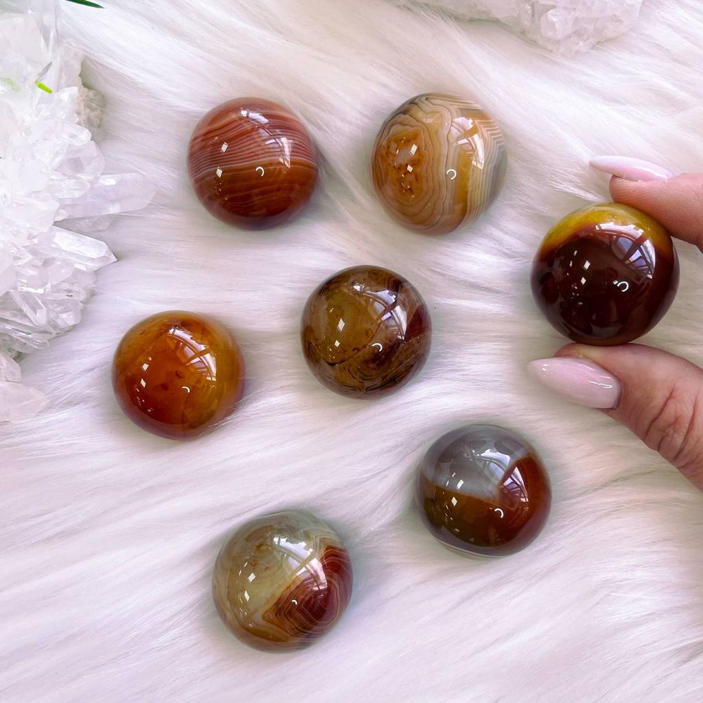 Шар из Агата