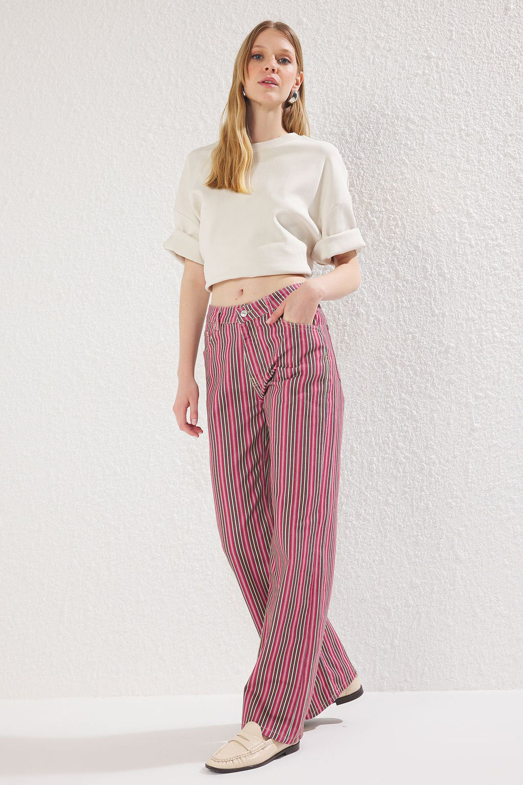 Cok Renkli Cizgili Normal Bel Wide Leg Jeans TWOSS25JE00207 - Trendyolmilla фото 2