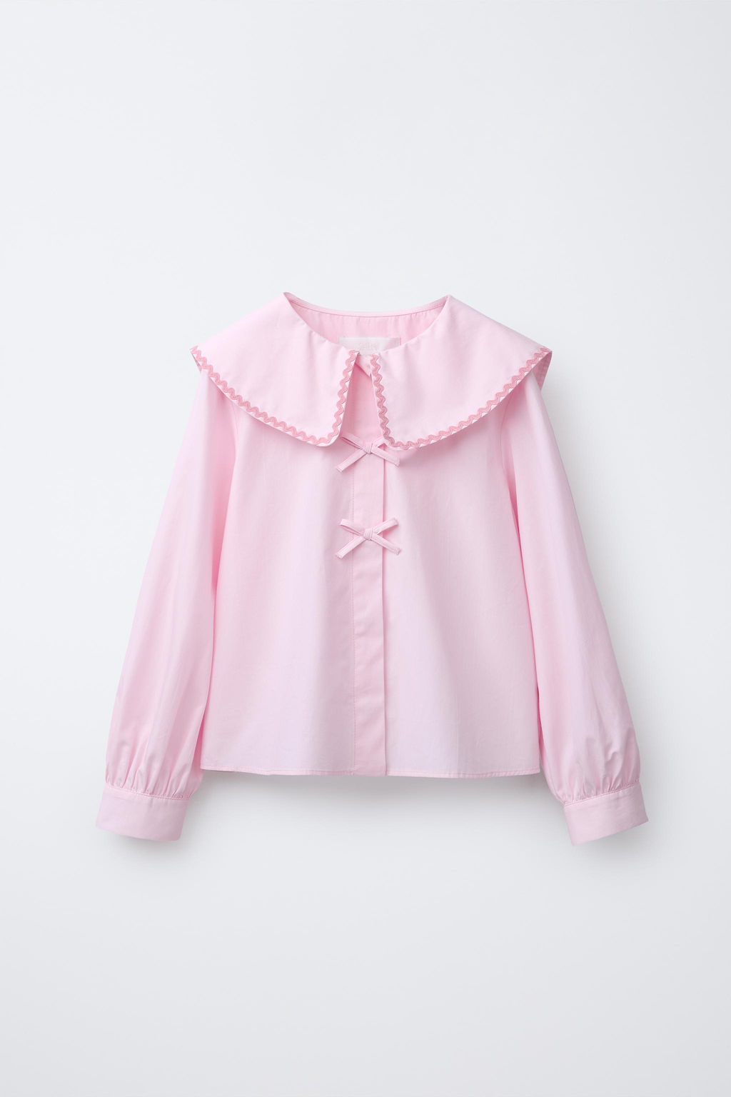 WAVY TRIM PETER PAN COLLAR SHIRT
