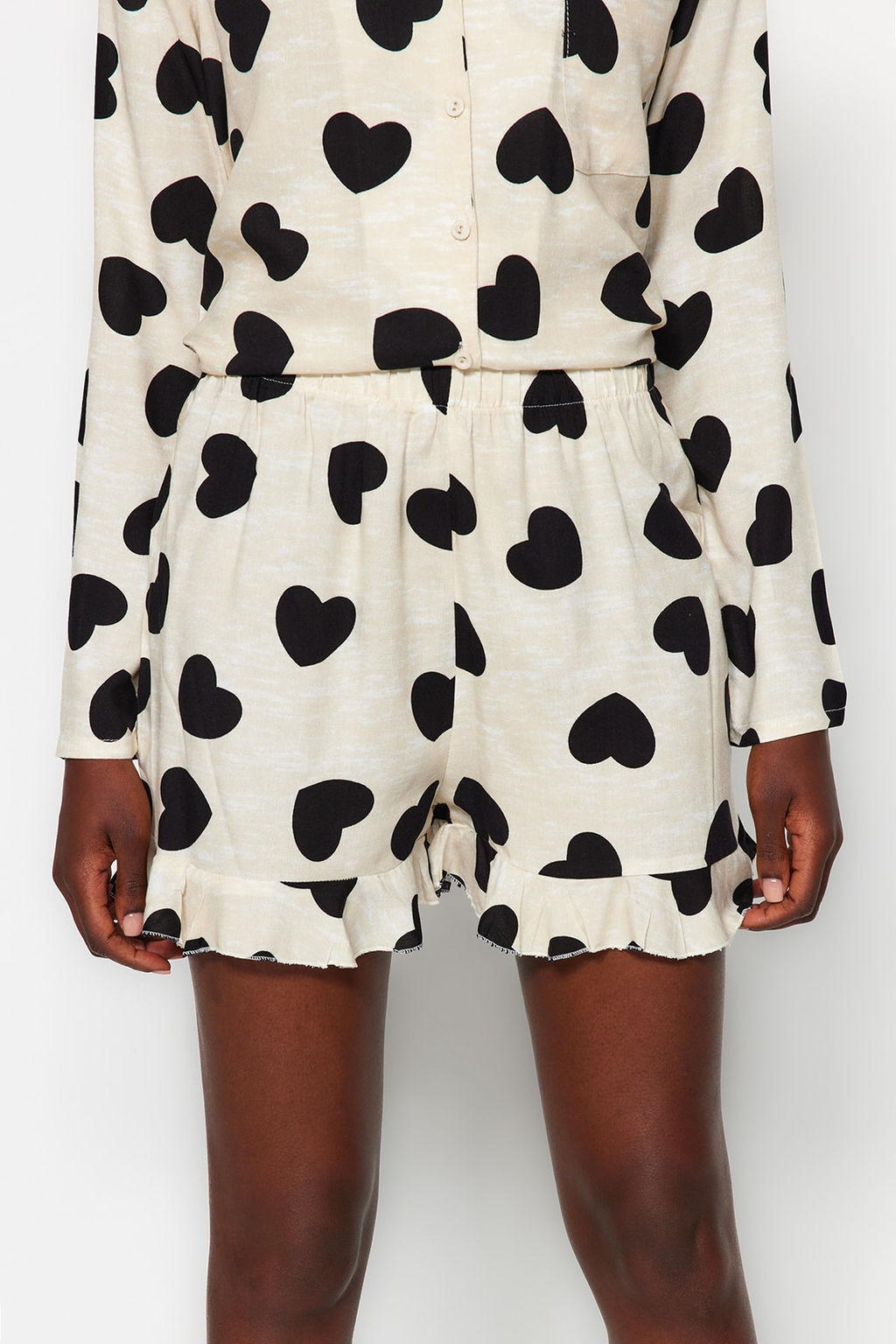 Trendyolmilla Siyah Kalpli F?rf?rl? Viskon Sortlu Dokuma Pijama Tak?m? THMAW21PT0043  фото 8