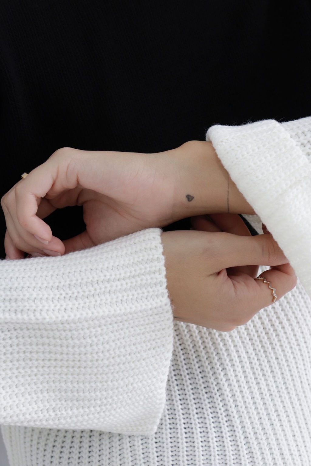 10452 Свитер чёрно-белый - Martichelli фото 6