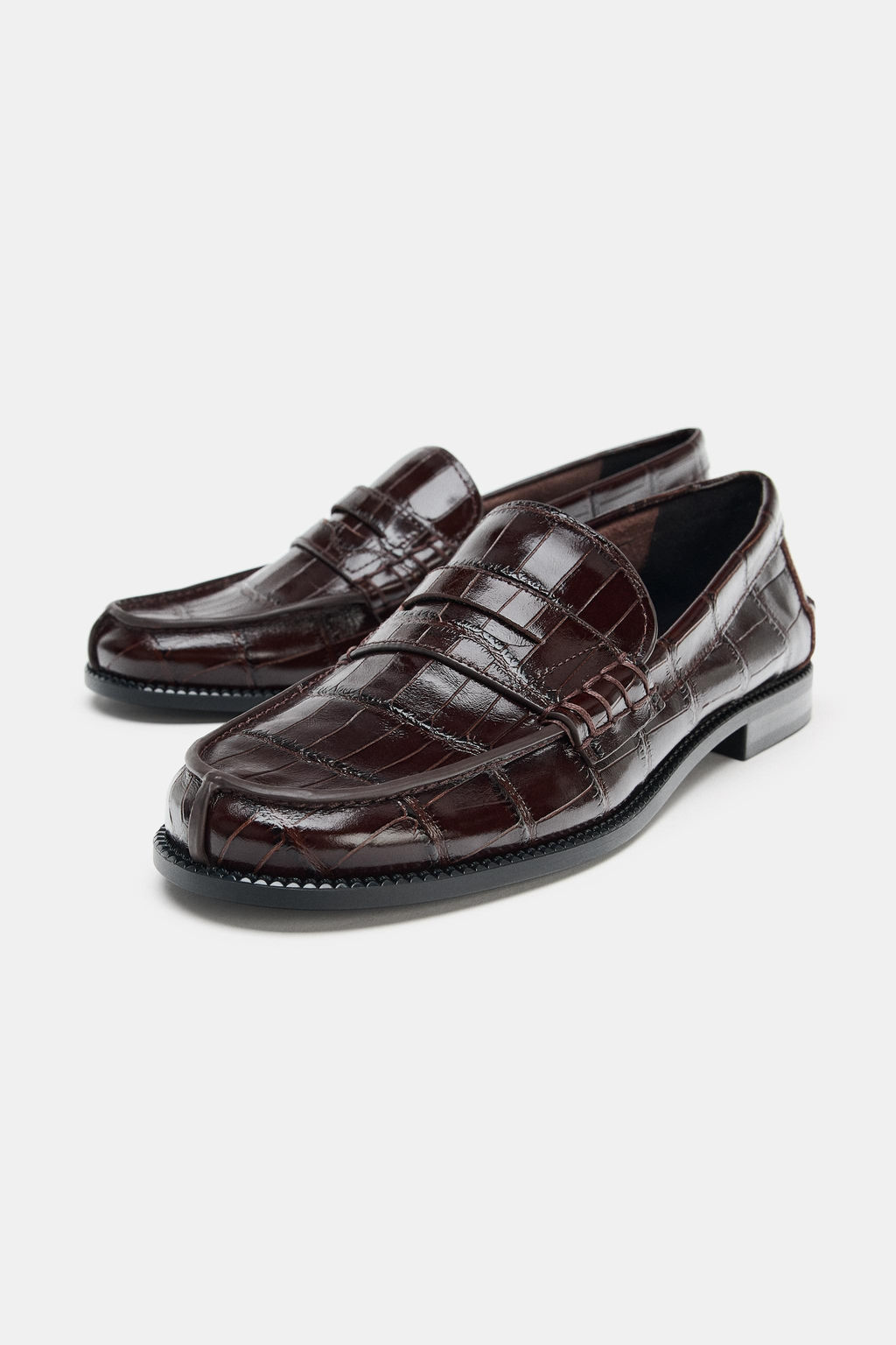 EMBOSSED LEATHER LOAFERS - Zara фото 5