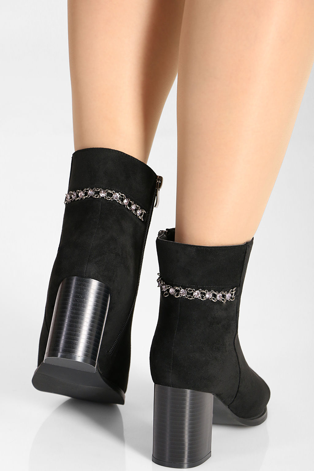 Ботинки из флока