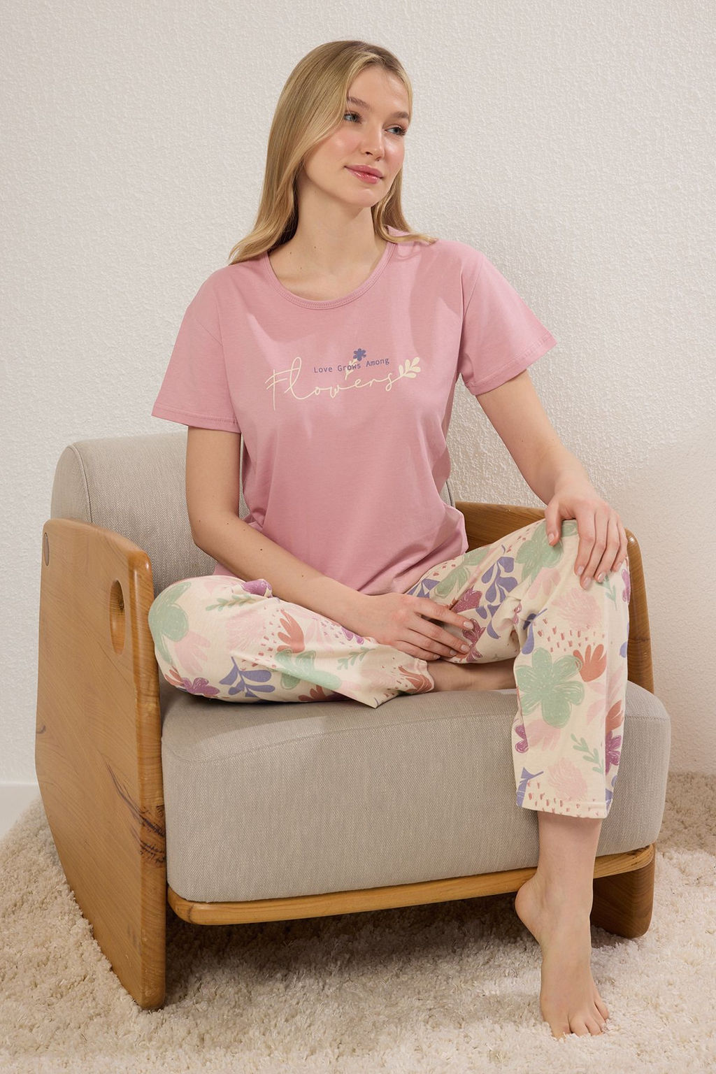 Trendyolmilla Pembe %100 Pamuklu Cicekli Sloganl? Orme Pijama Tak?m? THMSS25PT00378  фото 2