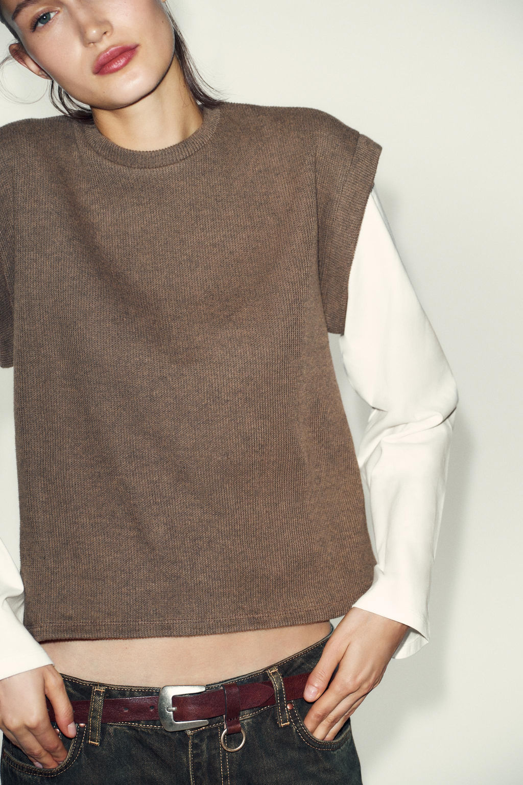 CONTRAST WAISTCOAT T-SHIRT - Zara фото 2