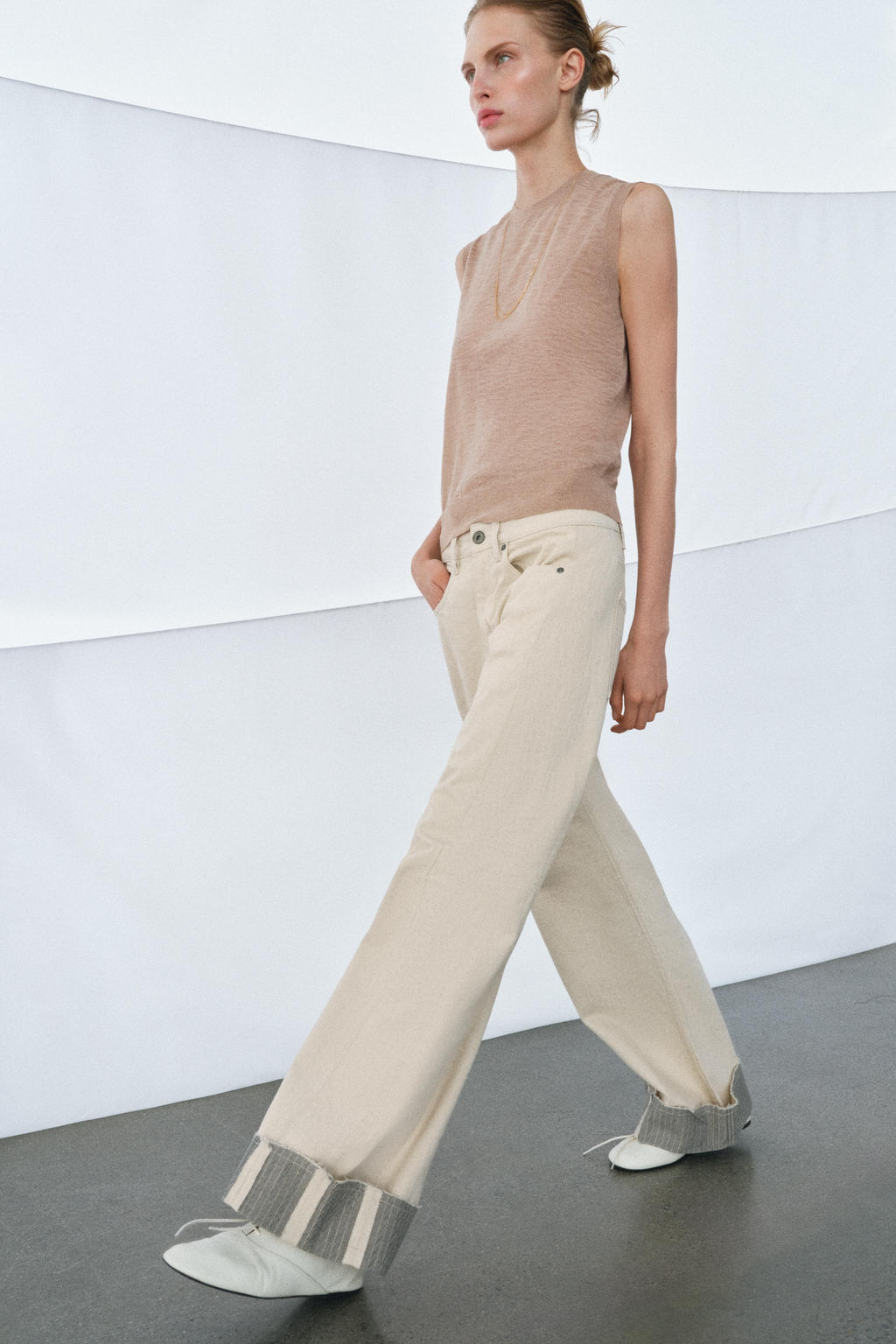 JEANS ZW COLLECTION RELAXED TIRO MEDIO / Crudo - Zara фото 5