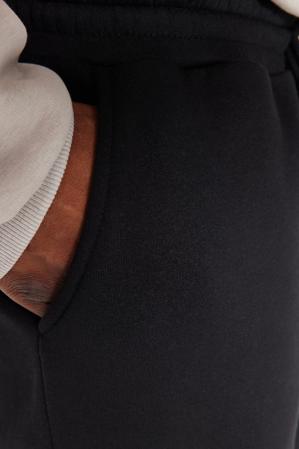 Siyah Buyuk Beden Regular/Normal Kesim Lastik Paca Jogger Polarl? Esofman Alt? TMNAW24AJ00002