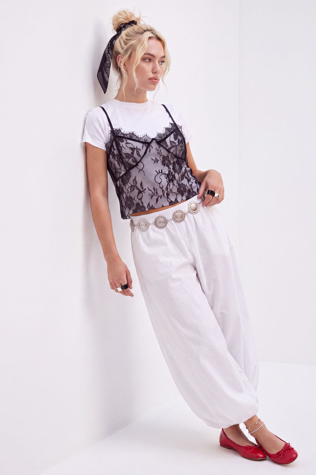Ekru D_z Regular/Normal Kal_p Bisiklet Yaka Dantel Atlet Detayl_ Esnek _rme T-Shirt TWOSS26TS00290 - Trendyolmilla фото 4