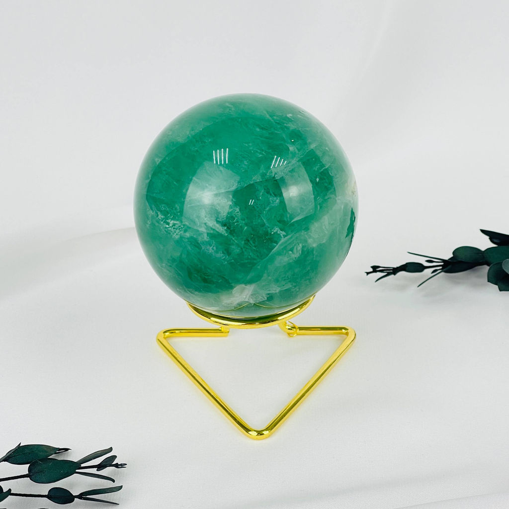 Шар из Флюорита