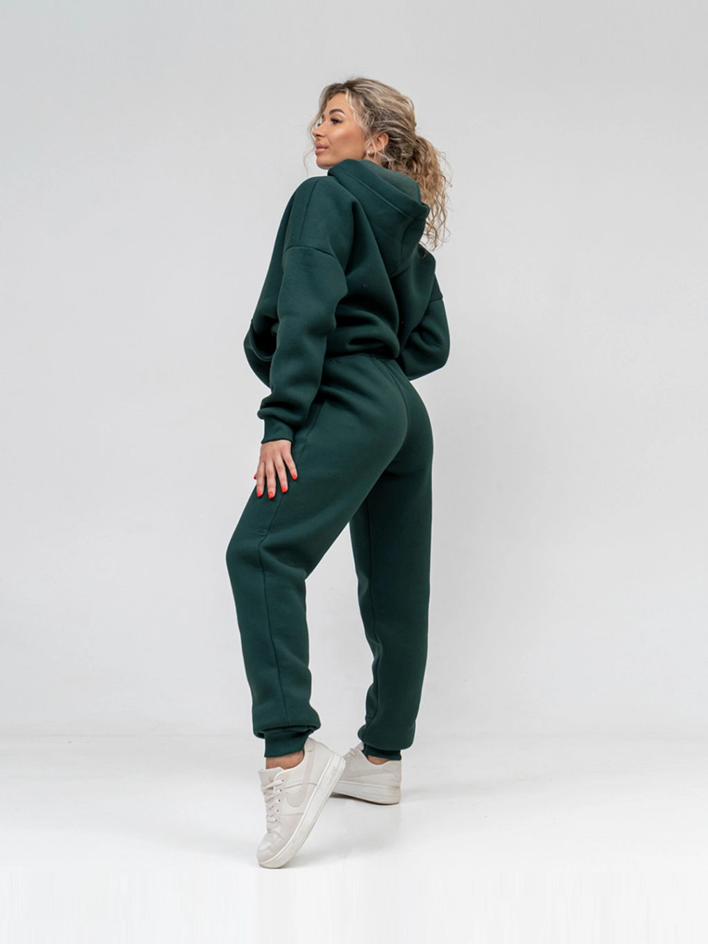 Костюм женский, цвет зеленый