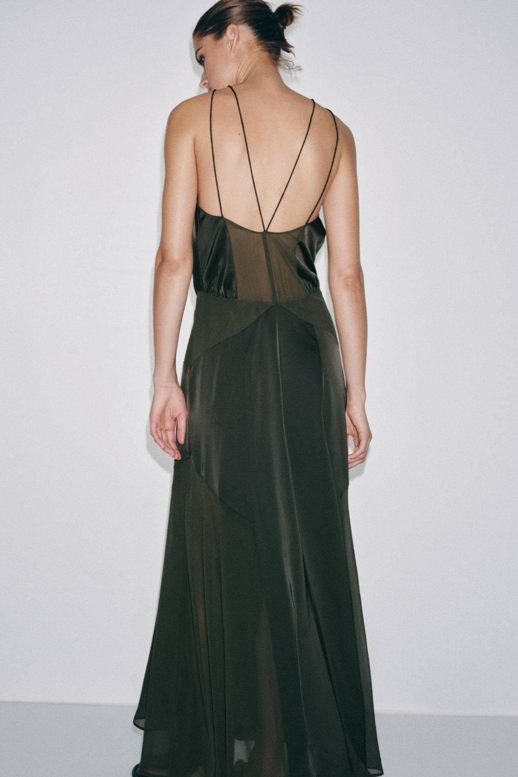 VESTIDO LARGO HALTER / Khaki - Zara фото 3