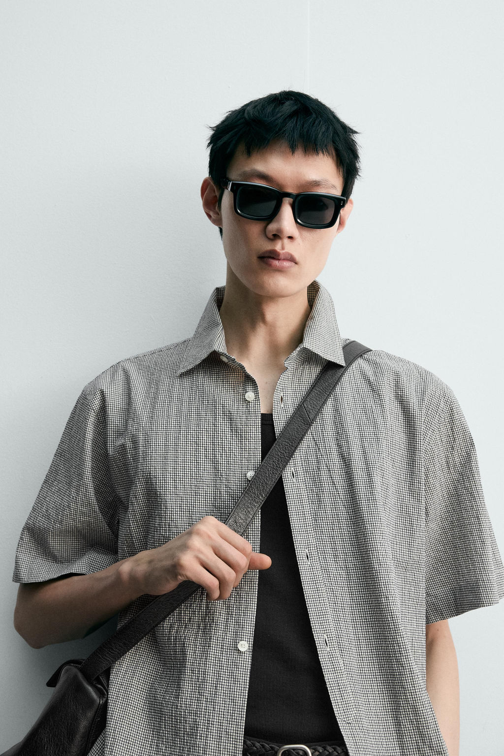 CAMISA REGULAR FIT ESTRUCTURA CUADROS / Blanco / Negro - Zara фото 7