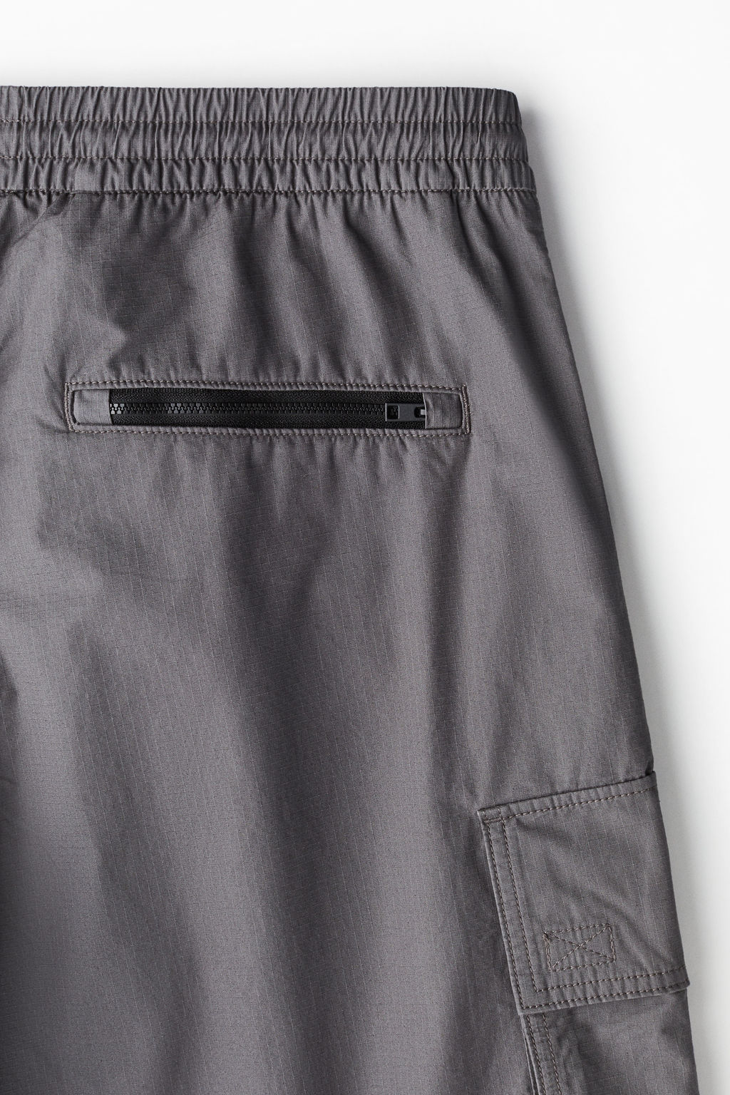 Pantal?n corto cargo Relaxed Fit - H&m фото 2