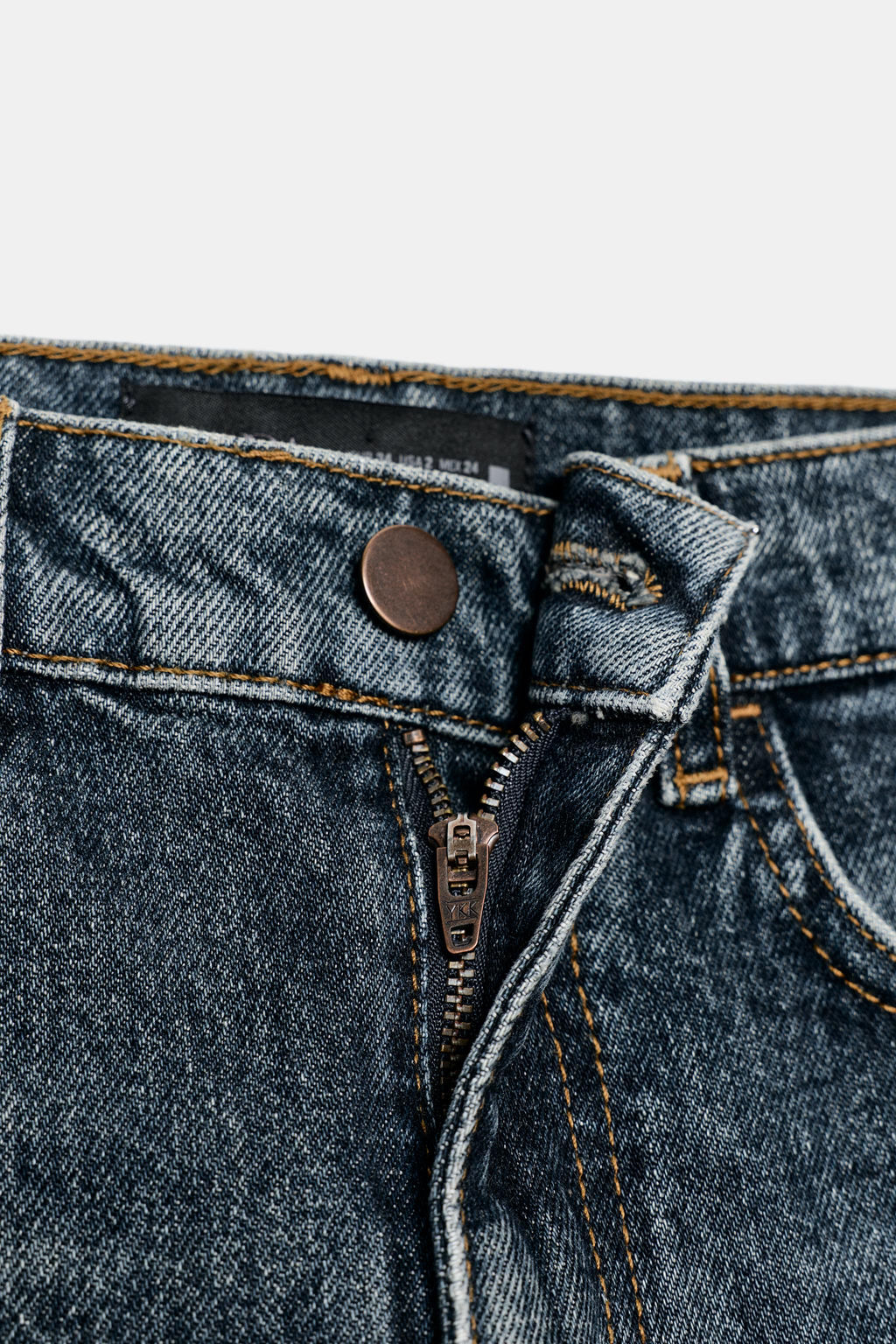 Z1975 STRAIGHT TAPERED HIGH-WAIST JEANS WITH BELT - Zara фото 10