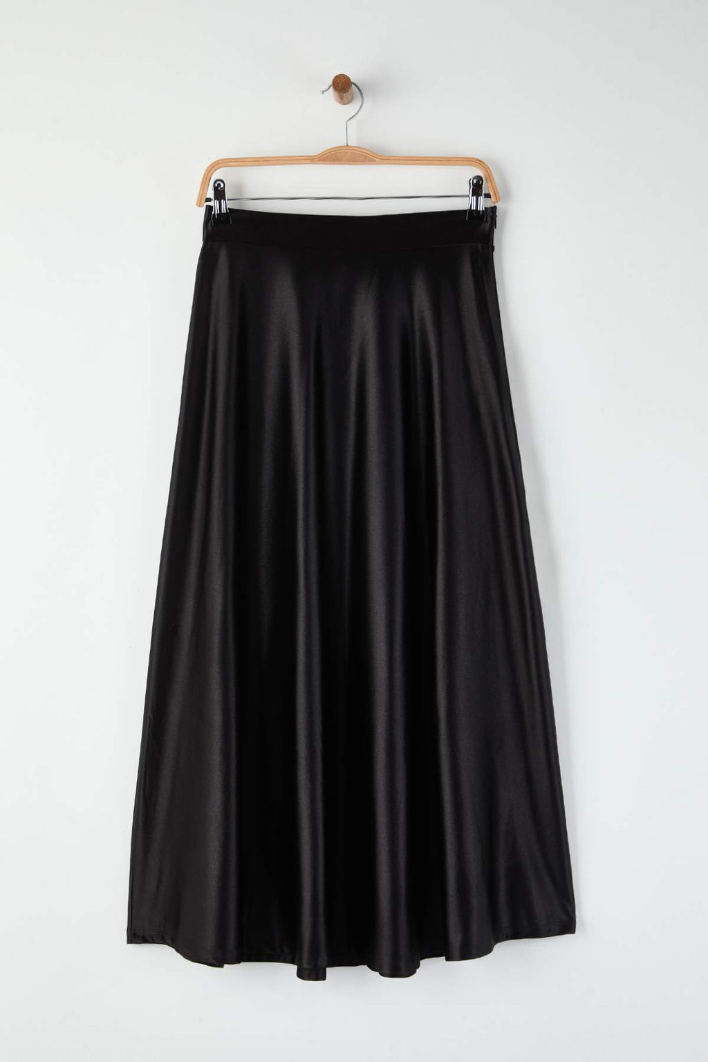 Siyah A Line/Can Form Maxi Saten Orme Etek TWOAW25ET00111