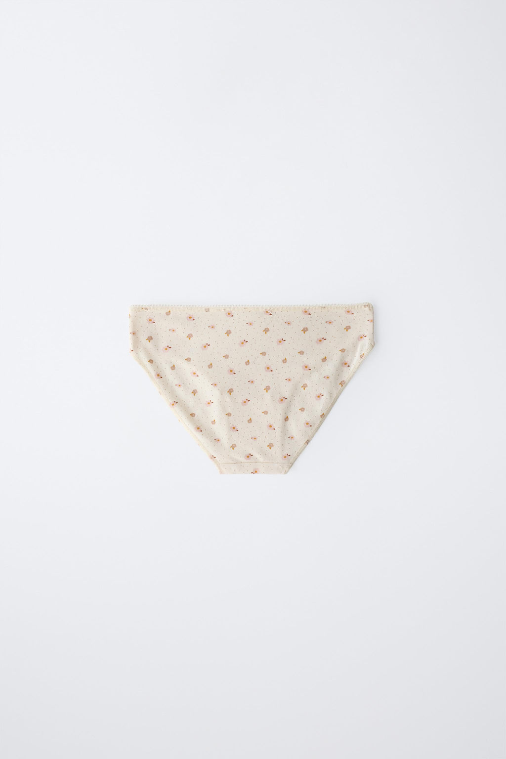 AGES 6-14 / SIX-PACK OF FLORAL PRINT BRIEFS