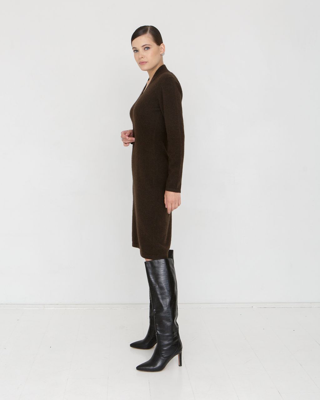 Платье из пуха яка 13123 темно-коричневое