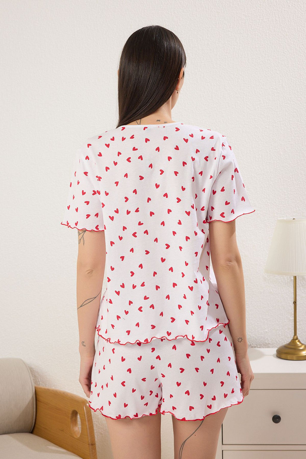 Trendyolmilla Beyaz 100% Pamuklu Kalpli Dantel ve Baby Overlok Detayl? Sortlu Orme Pijama Tak?m? THMSS25PT00396  фото 4
