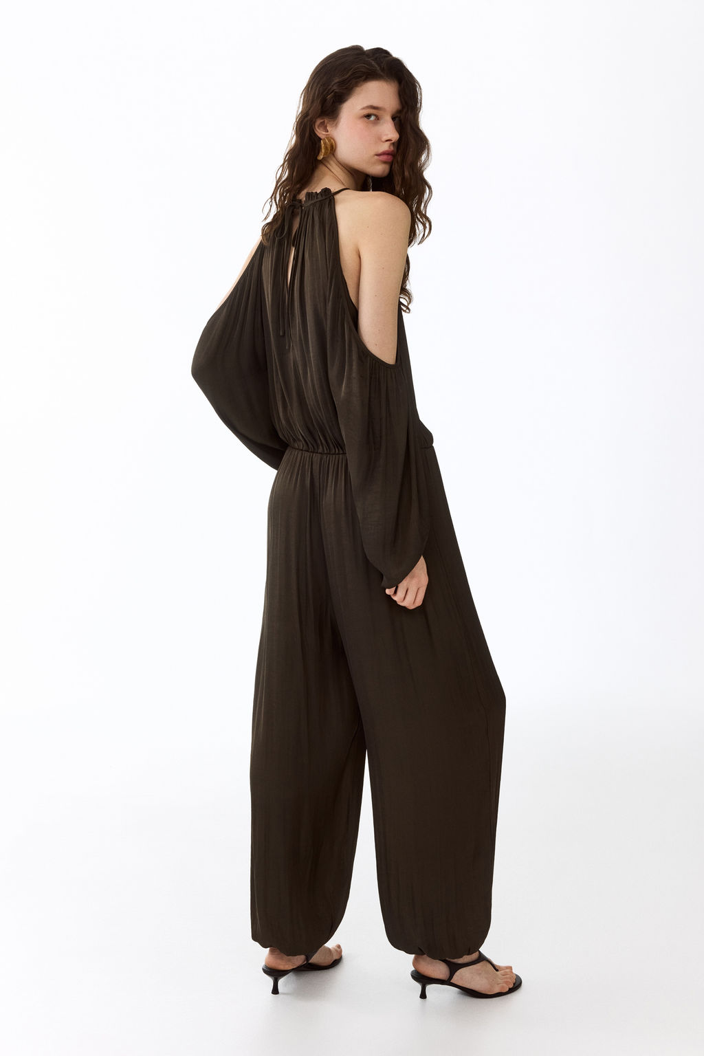 Cold-shoulder satin jumpsuit - H&m фото 6