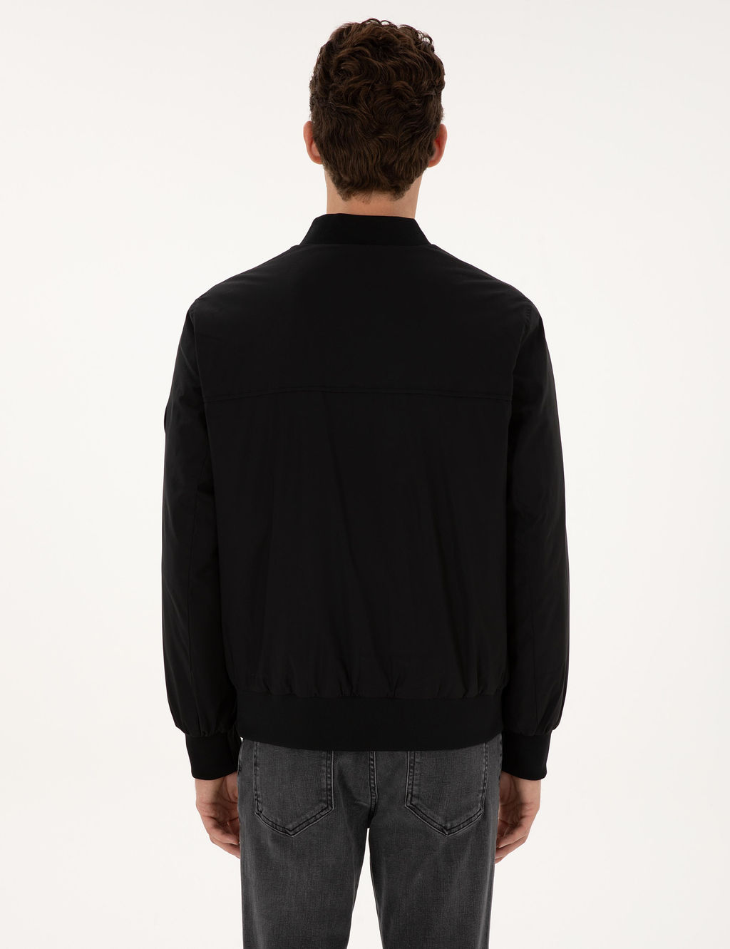 Siyah Regular Fit Mont