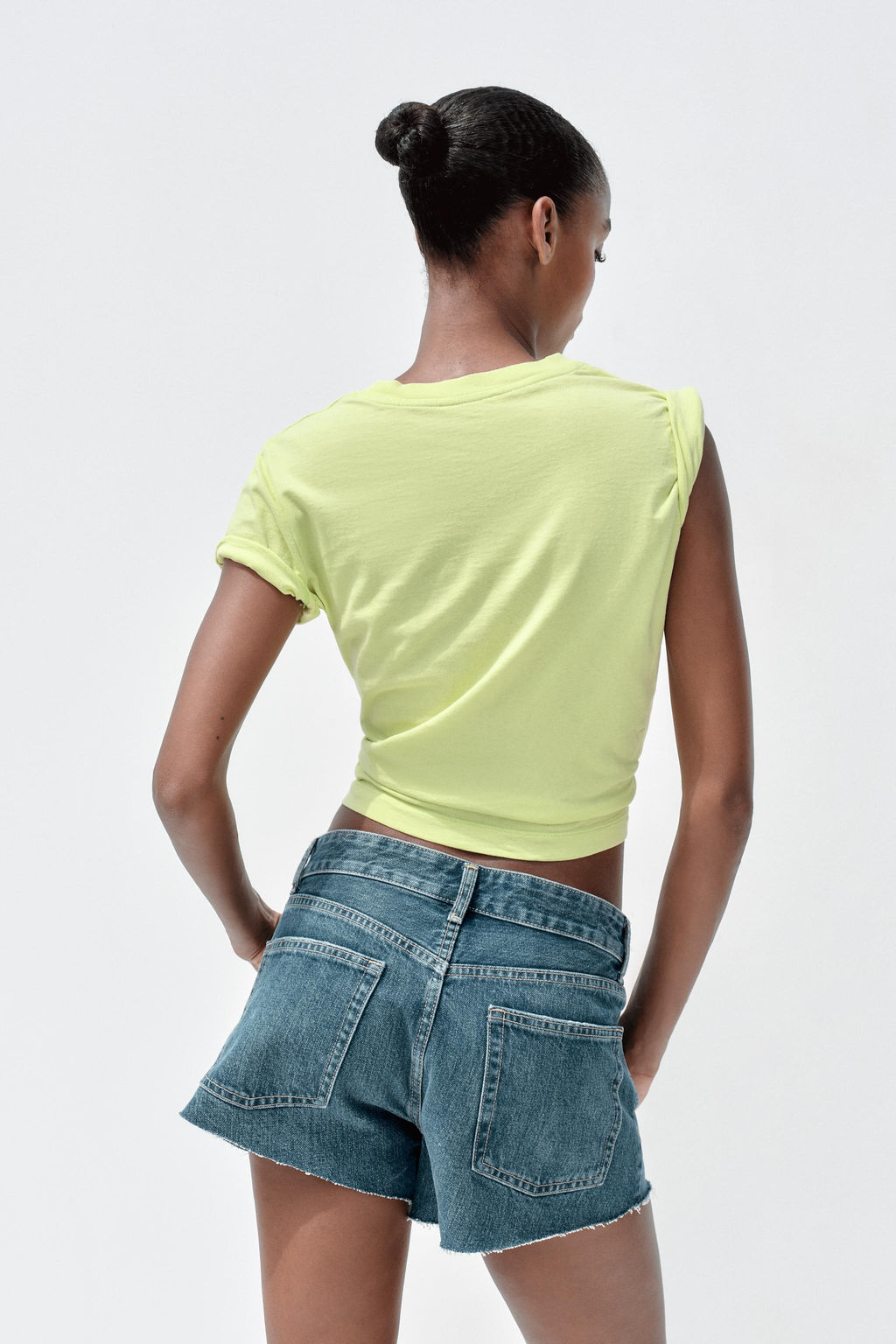 WASHED T-SHIRT WITH SLOGAN - Zara фото 25