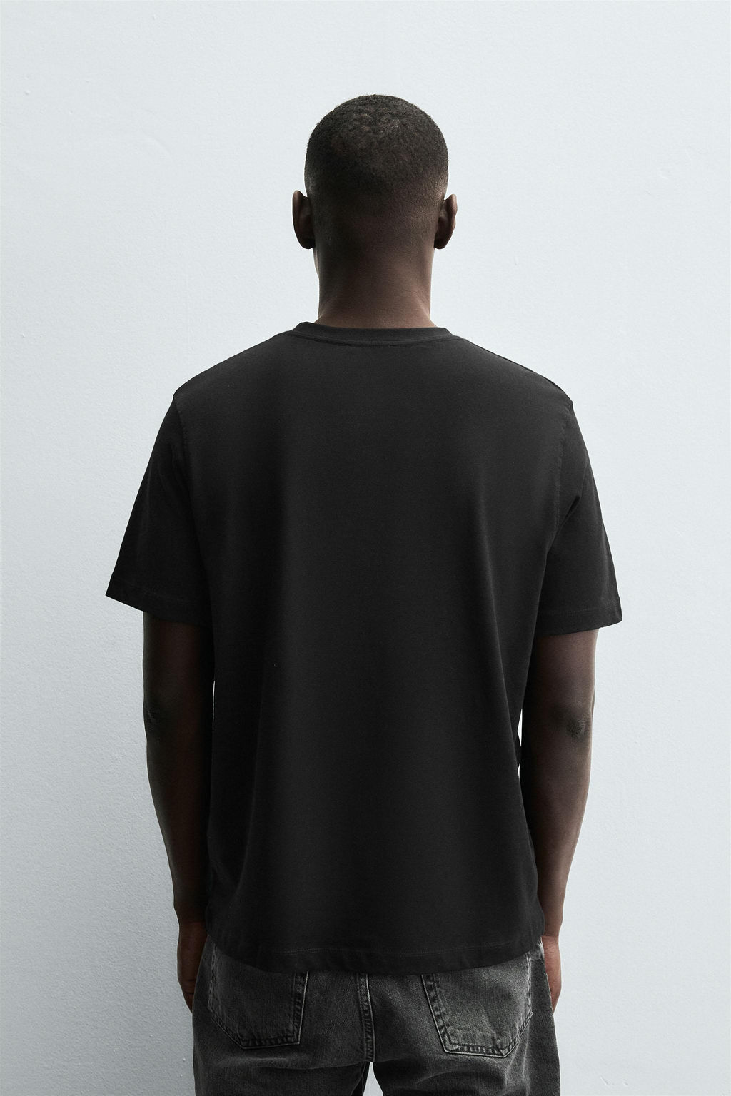 PACK 3 CAMISETA MEDIUM WEIGHT B?SICA / Negro