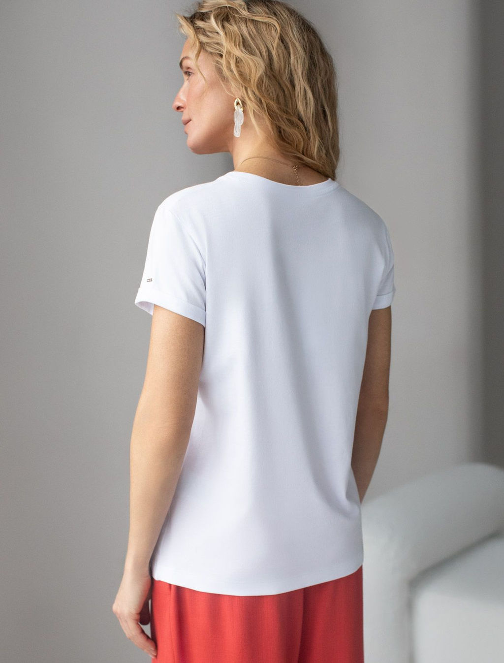 Футболка Vilatte с принтом хлопок с эластаном белая  фото 3