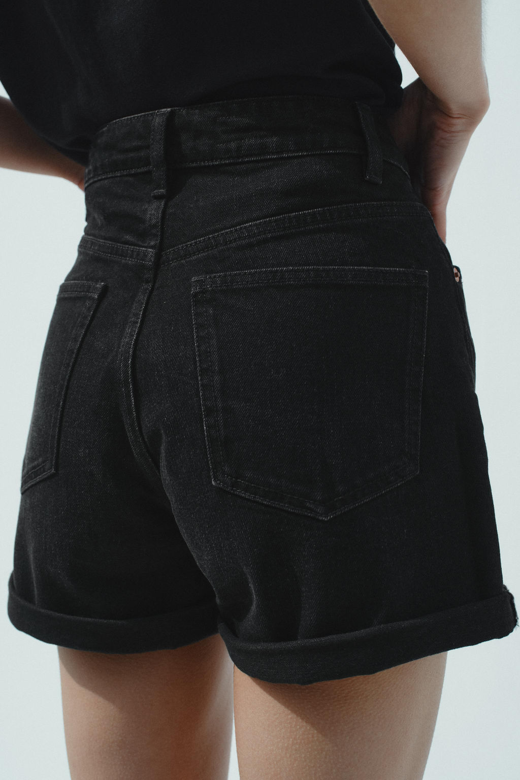HIGH-WAIST MOM FIT TRF BERMUDA SHORTS - Zara фото 5