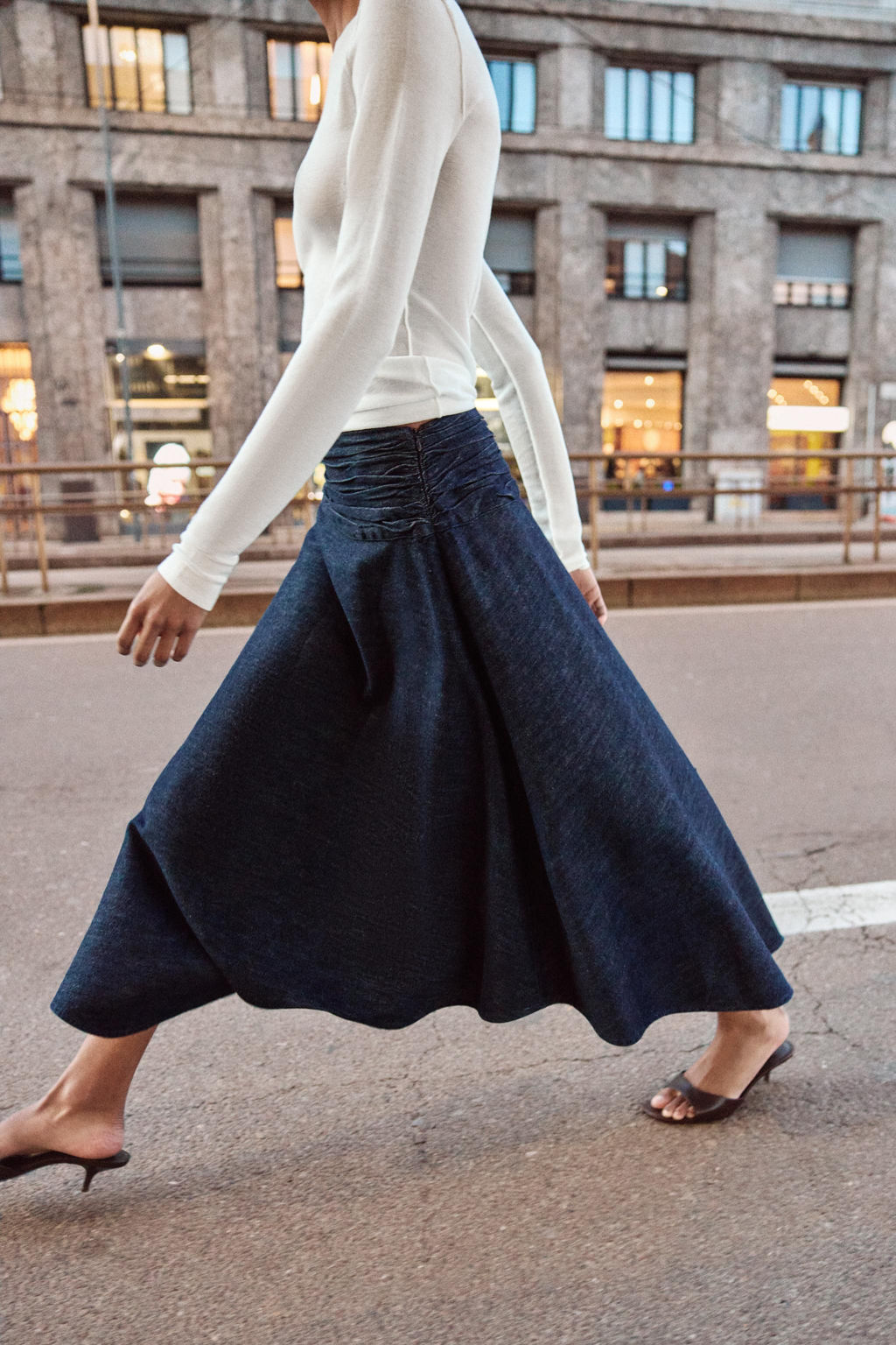 FALDA Z1975 MIDI ASIM?TRICA / Azul - Zara фото 5