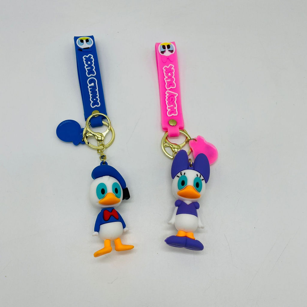 Брелок Donald and Daisy Duck в ассортименте