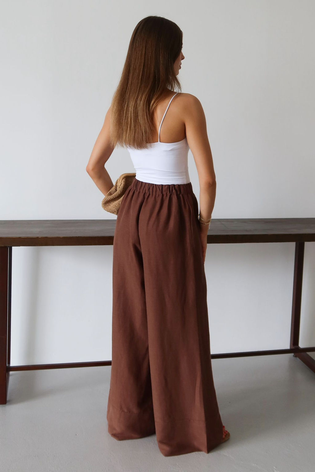 Tas Keten Icerikli Wide Leg/Genis Paca Beli Lastikli Pantolon TWOSS25PL00124 - Trendyolmilla фото 4