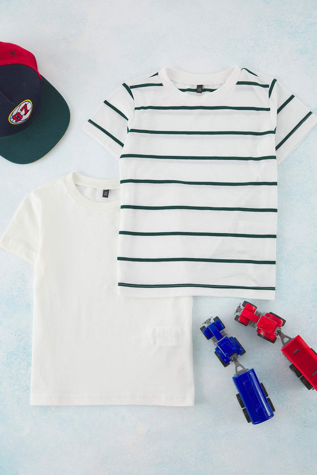 Antrasit-Ekru 2li Erkek Cocuk Basic-Cizgili Regular Kal?p K?sa Kol Orme T-Shirt TKDSS25TS00025