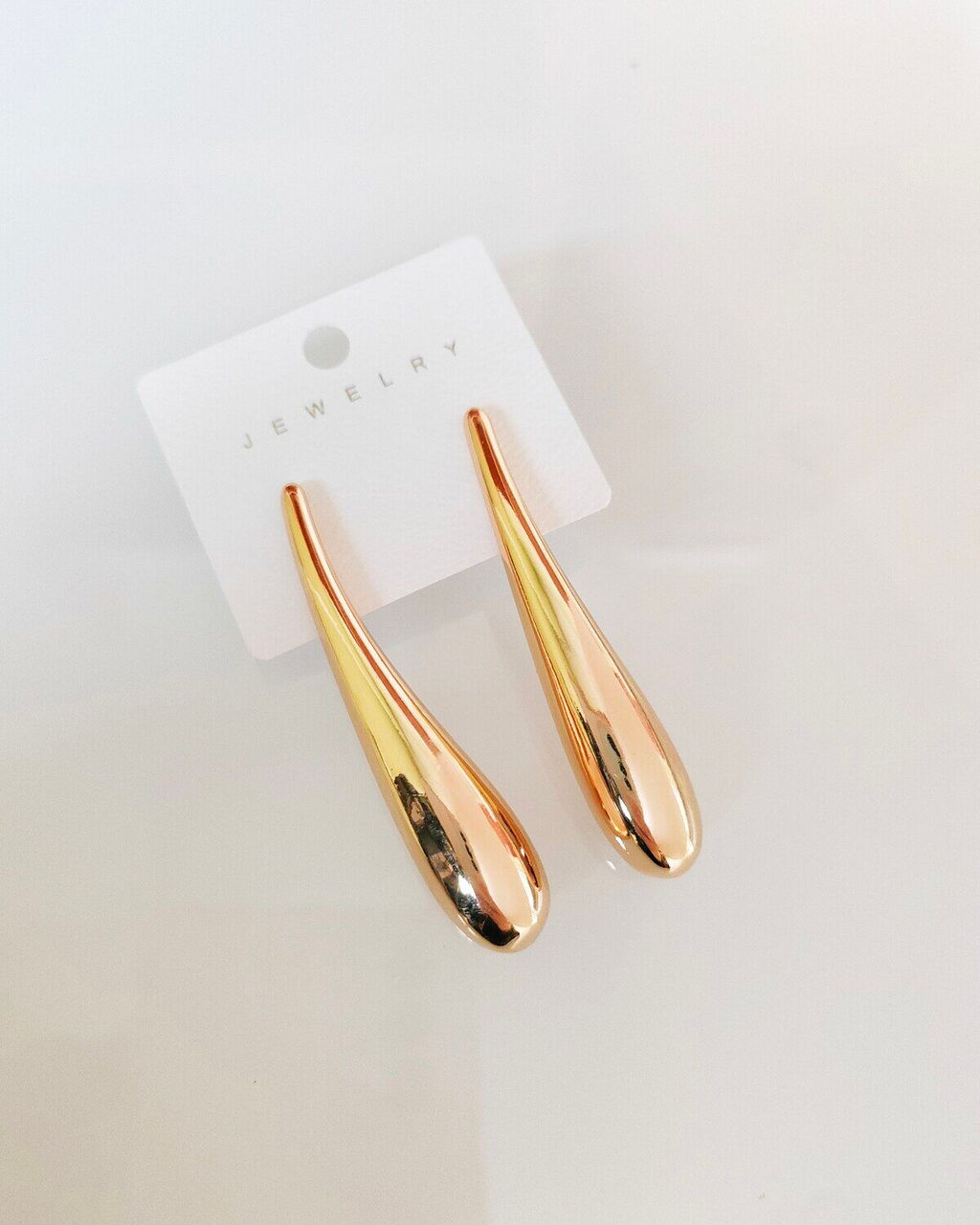 Стильные серьги