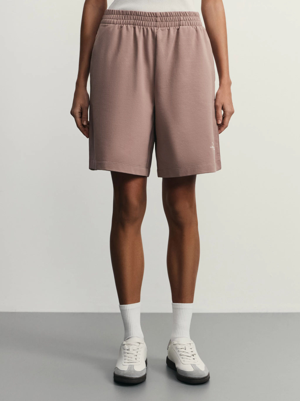 Трикотажные шорты с эластичным поясом / Zarina  фото 3