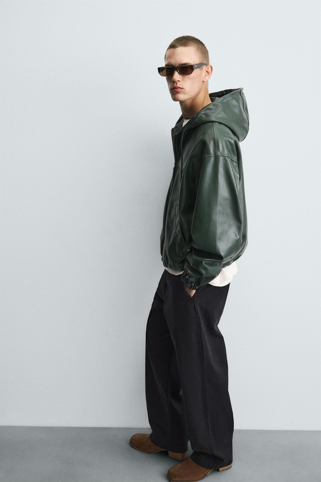 HOODED LEATHER EFFECT JACKET - Zara фото 6