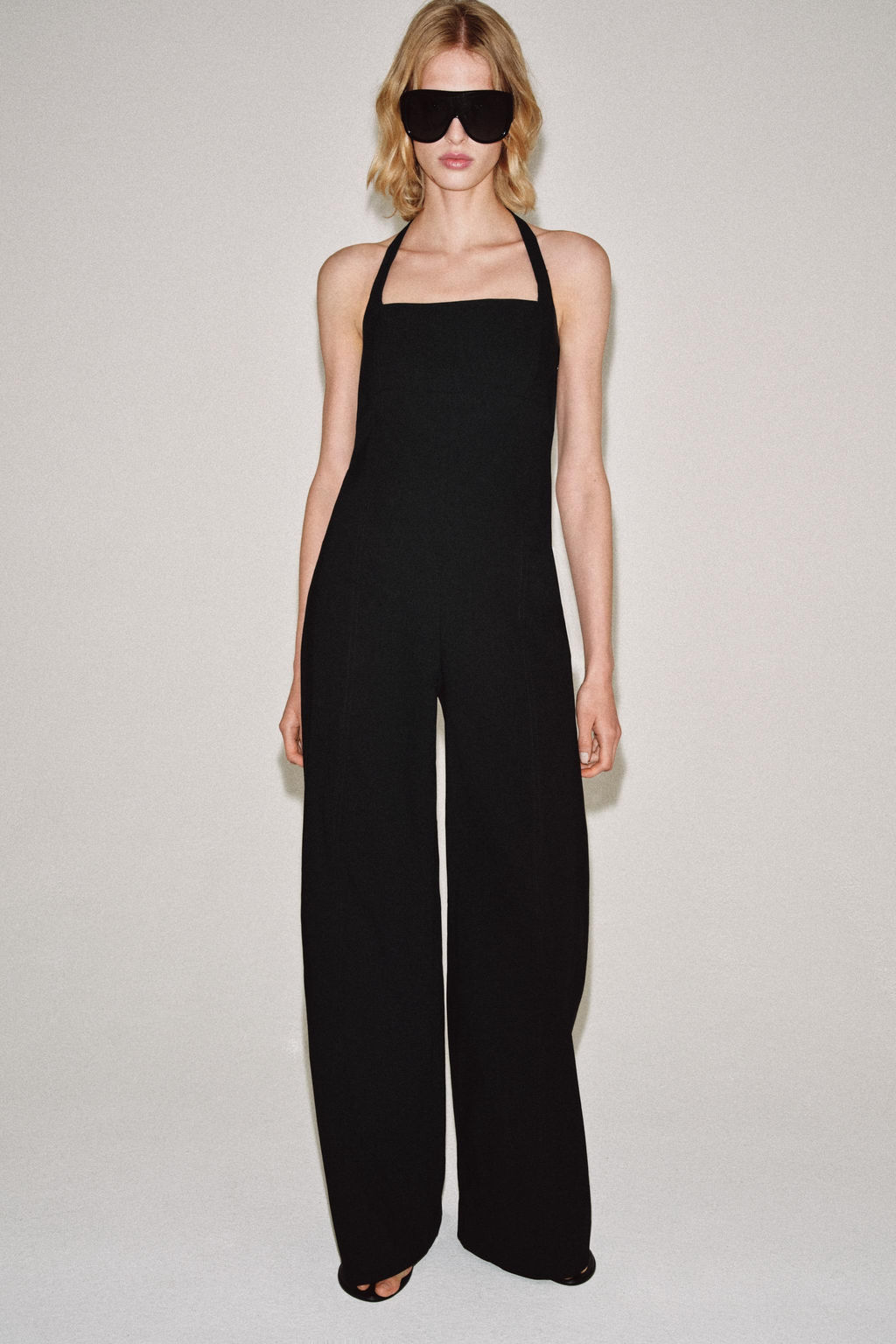 MONO CUELLO HALTER ZW COLLECTION / Negro - Zara фото 5