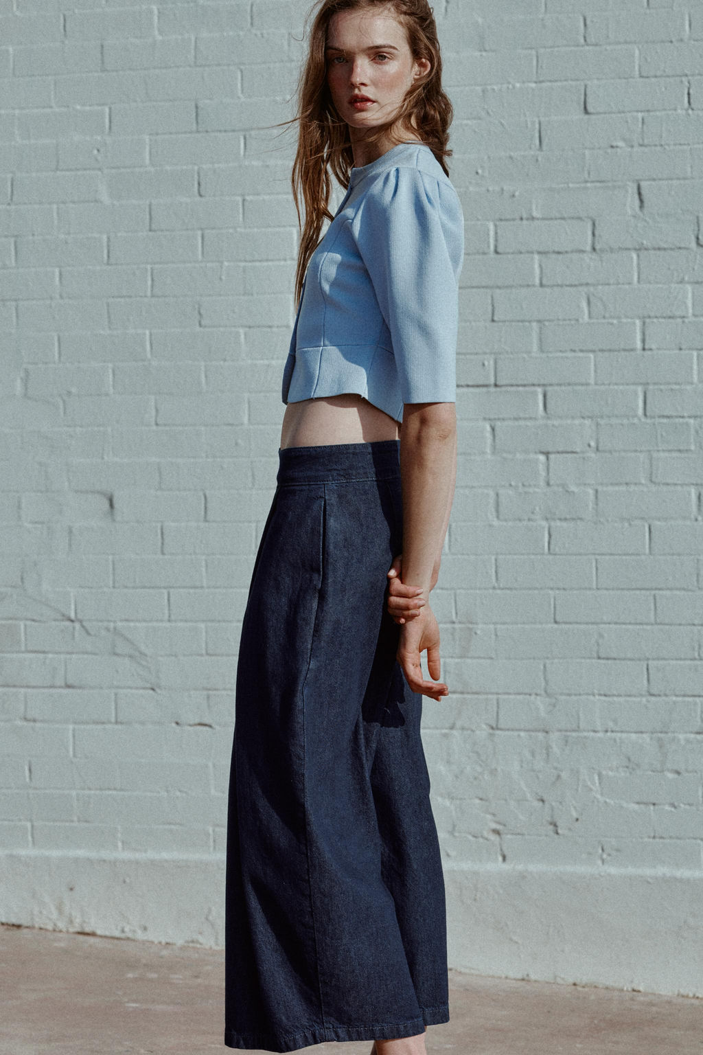 CHAQUETA PUNTO MANGA ABULLONADA / Azul pastel - Zara фото 4